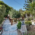 Sunrock - Gerani Aparthotel Naxos City