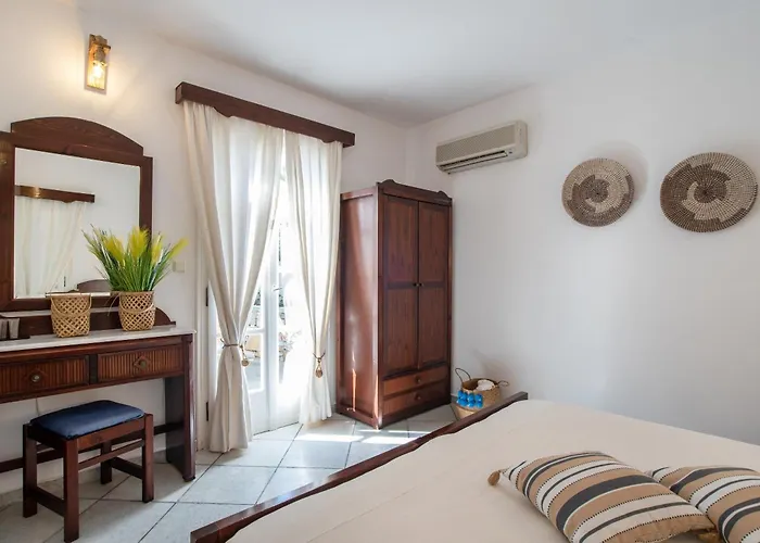 Sunrock - Gerani Lejlighedshotel 3*