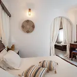 Lägenhetshotell Sunrock - Gerani Naxos City