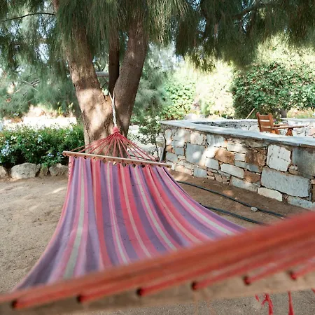 Sunrock - Gerani Lägenhetshotell